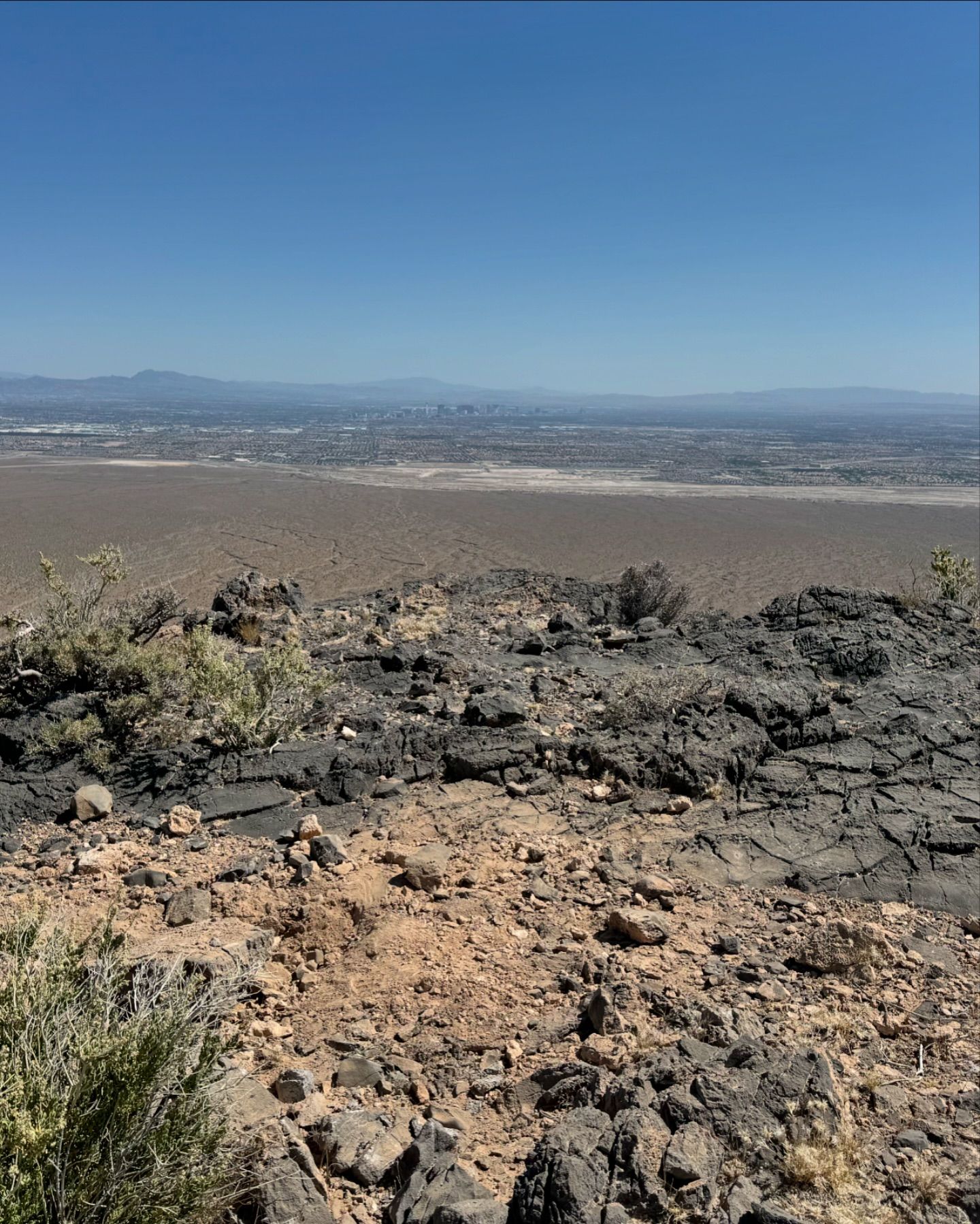 Моноліти повертаються? Загадкова плита з'явилася через 4 роки у новому місці